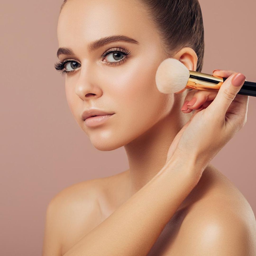 Self makeup